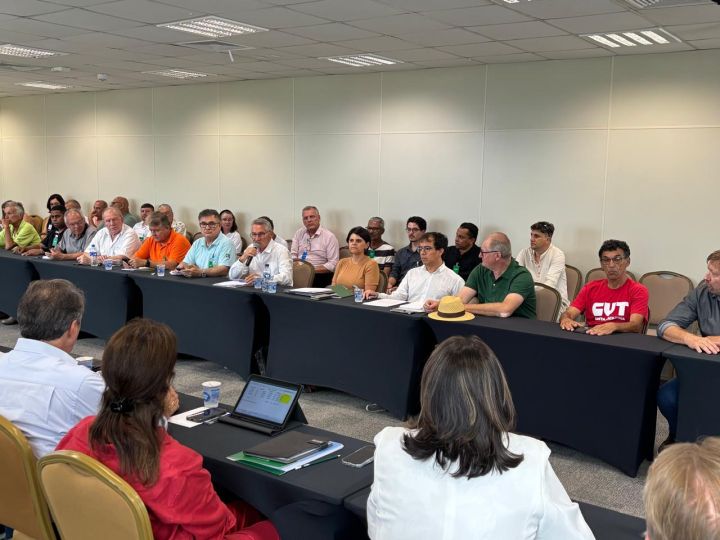 Disparidade nas propostas impede acordo pelo reajuste do Piso Salarial Estadual