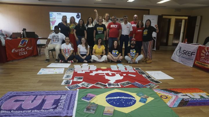 SEEF participa do terceiro módulo da Formação de Dirigentes da CUT-SC