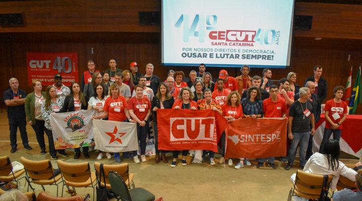 Presidente do SEEF é reeleito Secretário Geral da CUT-SC