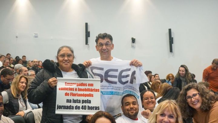 SEEF participa de audiência na Alesc pelo fim da escala 6x1