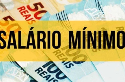 Lula quer aumentar o salário mínimo de R$ 1.212, para R$ 1.320 no ano que vem