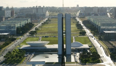 "Brasil é vítima do seu Congresso", diz Instituto de Estudos Políticos de Paris