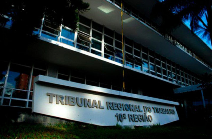 Patrões do ramo do comércio estão proibidos de assediar trabalhadores em todo país