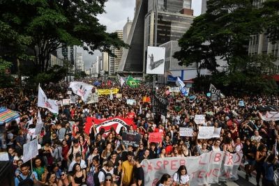 30M: novos atos pela educação estão confirmados em 69 cidades do país; confira agenda